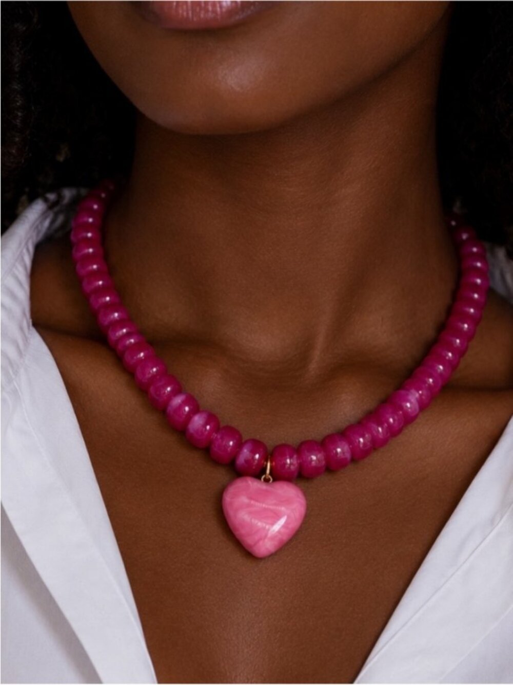 New! Y2K Pink Beaded Heart Dopamine Necklace NWOT 1080